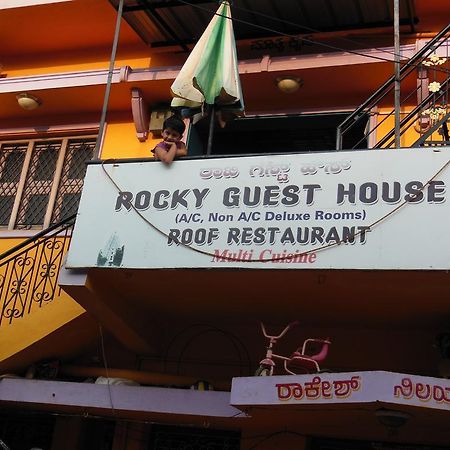 Rocky Guesthouse Hampi Luaran gambar