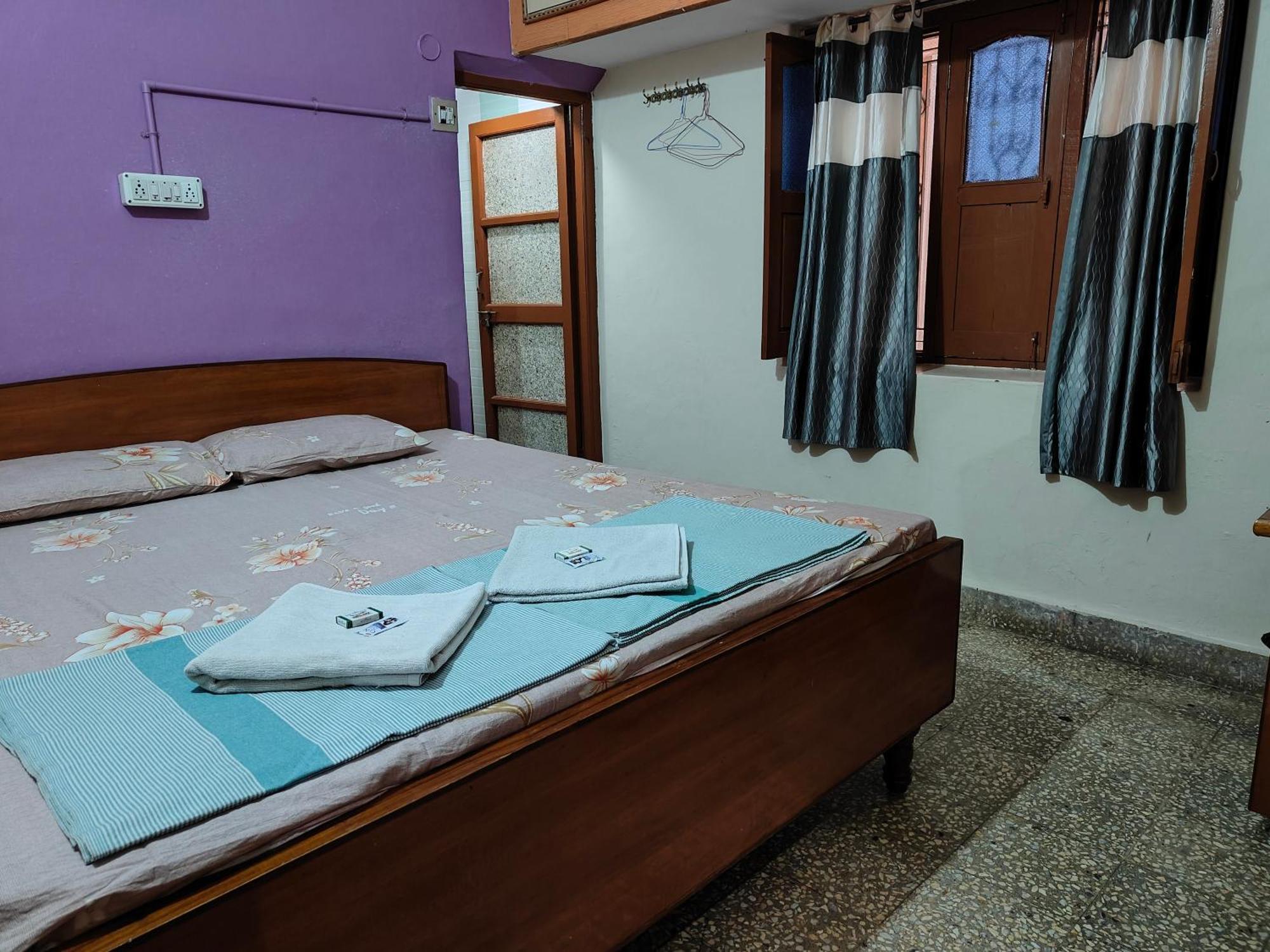 Rocky Guesthouse Hampi Luaran gambar