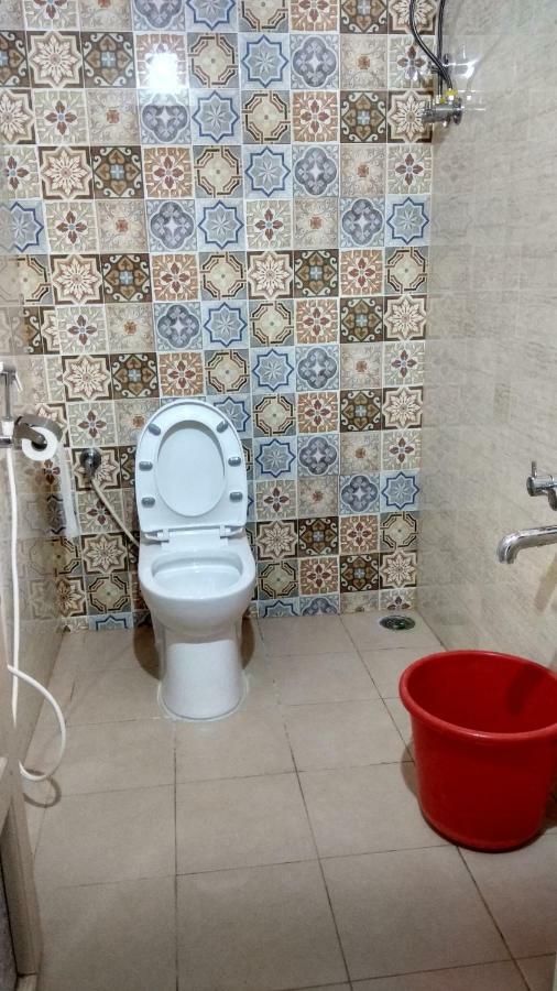 Rocky Guesthouse Hampi Luaran gambar
